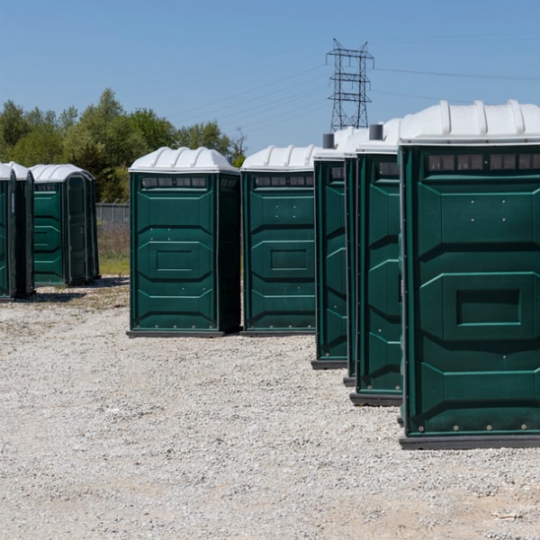 can the event restroom be customized with branding or logos